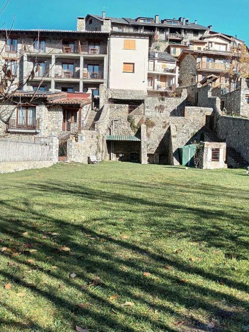 Cal Duran Apartment Bellver De Cerdanya Ngoại thất bức ảnh